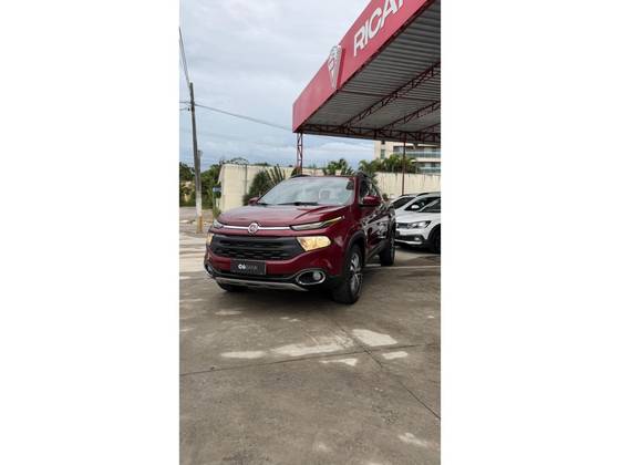 FIAT TORO 2.0 16V TURBO DIESEL FREEDOM 4WD AT9 FIAT TORO 2.0 16V TURBO DIESEL FREEDOM 4WD AT9
